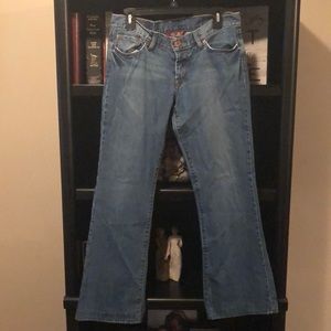 Lucky Jeans